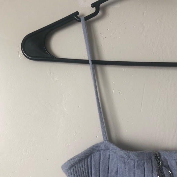 Kendall & Kylie Cute Crop Top w/ Hoop Zipper - Picture 3 of 5